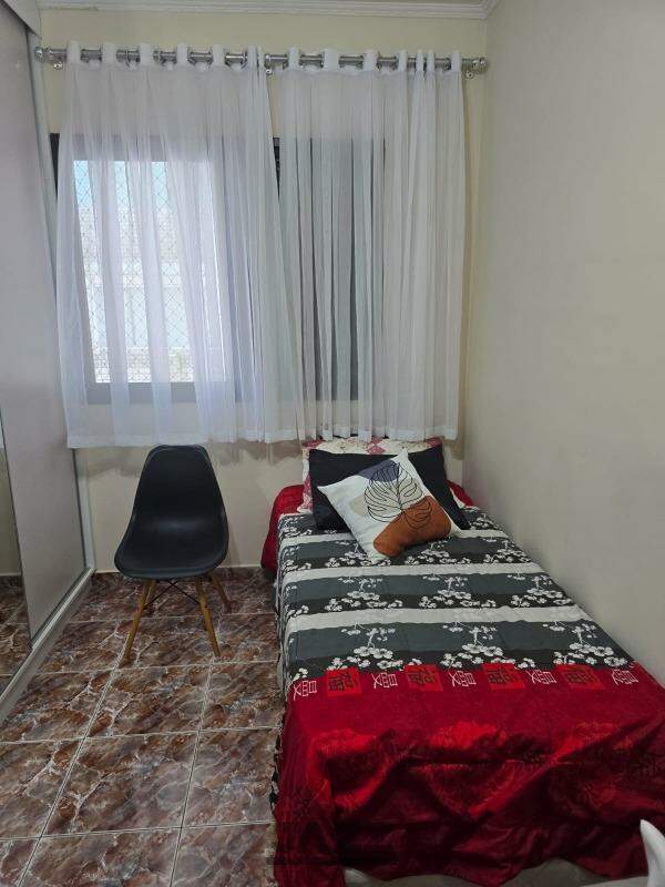 Apartamento à venda com 2 quartos, 76m² - Foto 16