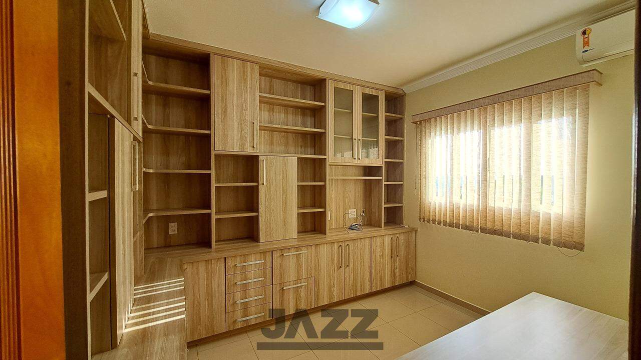 Casa de Condomínio à venda com 4 quartos, 250m² - Foto 13