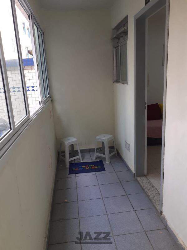 Apartamento à venda com 1 quarto, 38m² - Foto 4