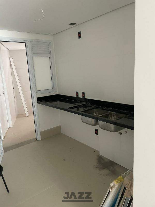 Apartamento à venda com 4 quartos, 139m² - Foto 5