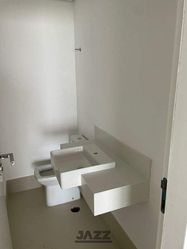 Apartamento à venda com 4 quartos, 139m² - Foto 11