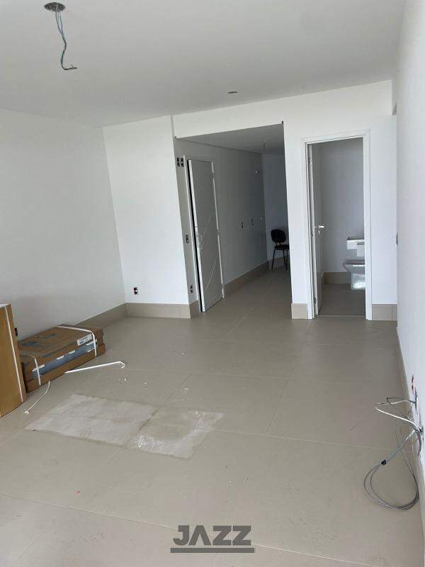 Apartamento à venda com 4 quartos, 139m² - Foto 14