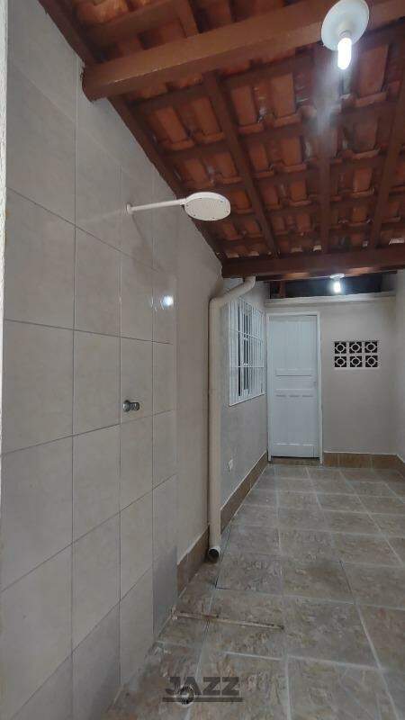 Casa à venda com 2 quartos, 140m² - Foto 27