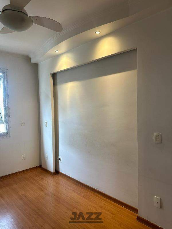 Apartamento à venda com 3 quartos, 105m² - Foto 4