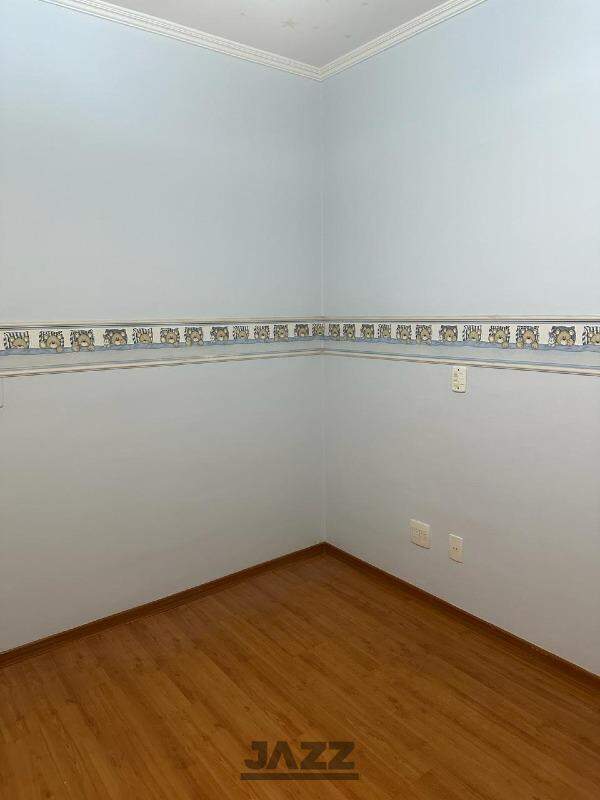 Apartamento para alugar com 3 quartos, 105m² - Foto 11