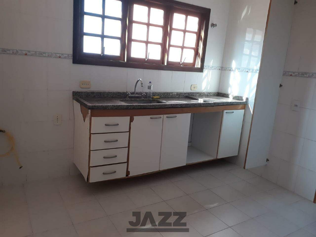 Casa à venda com 3 quartos, 186m² - Foto 13