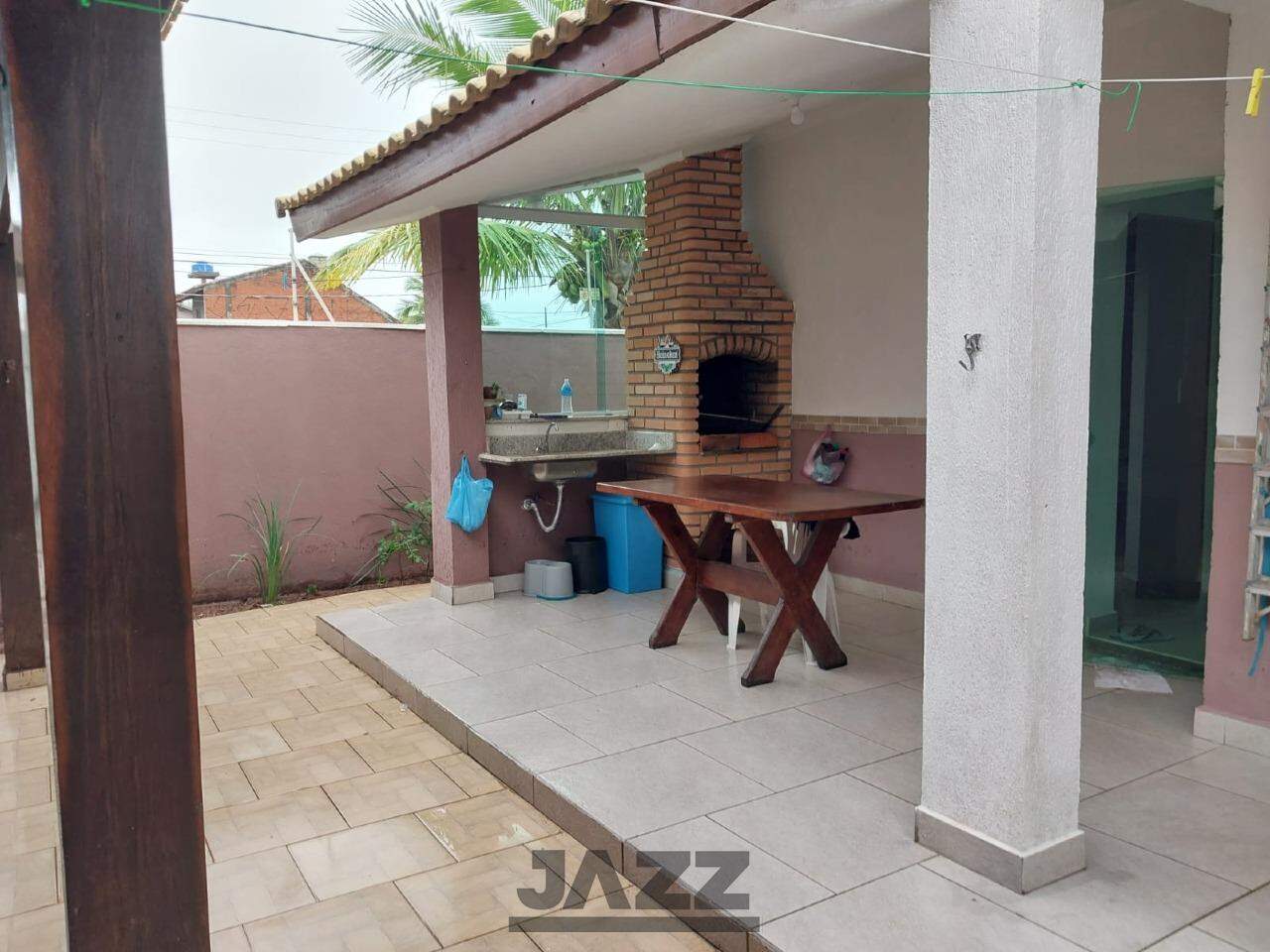 Casa à venda com 4 quartos, 250m² - Foto 22