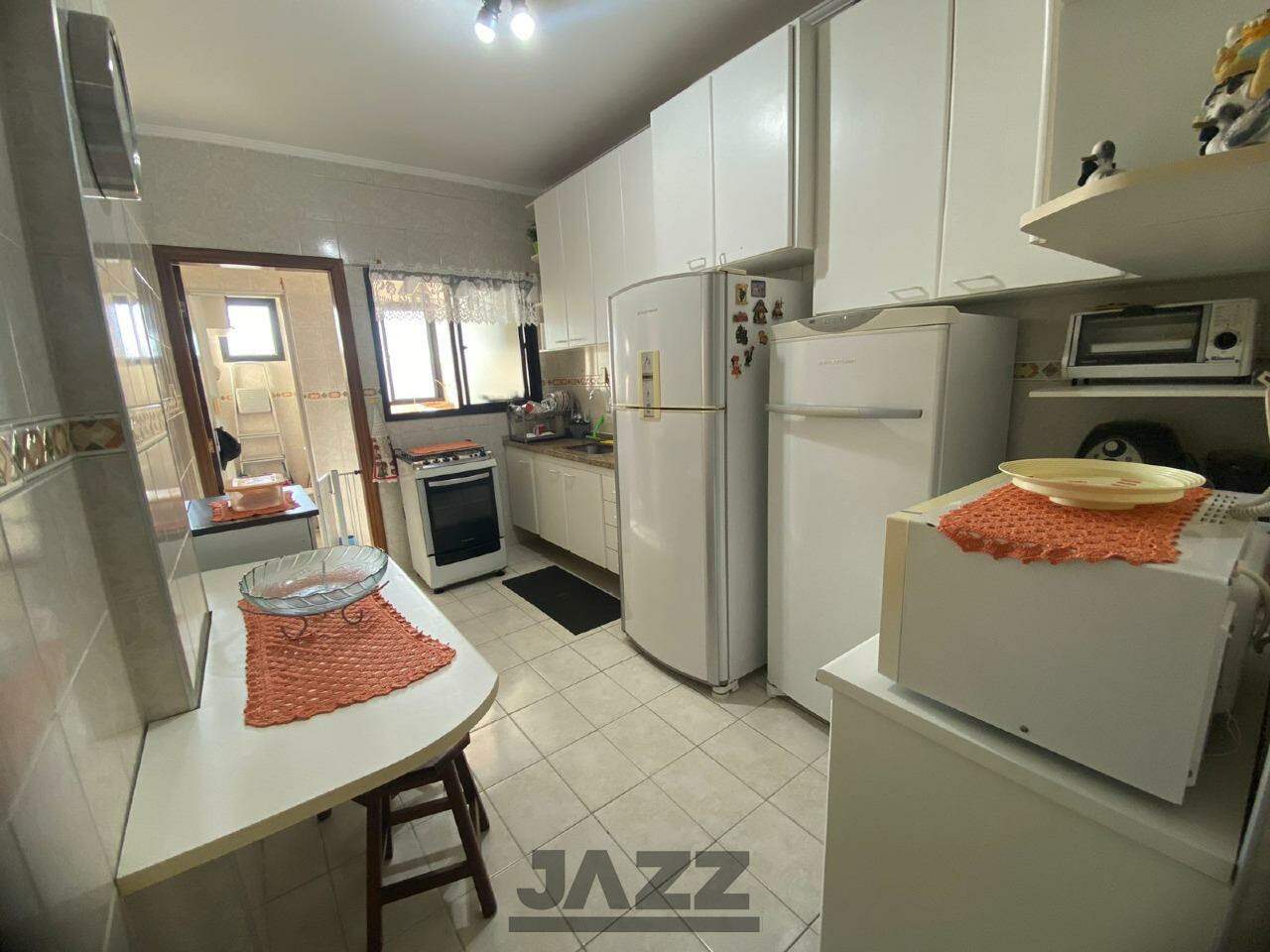 Apartamento à venda com 3 quartos, 128m² - Foto 11