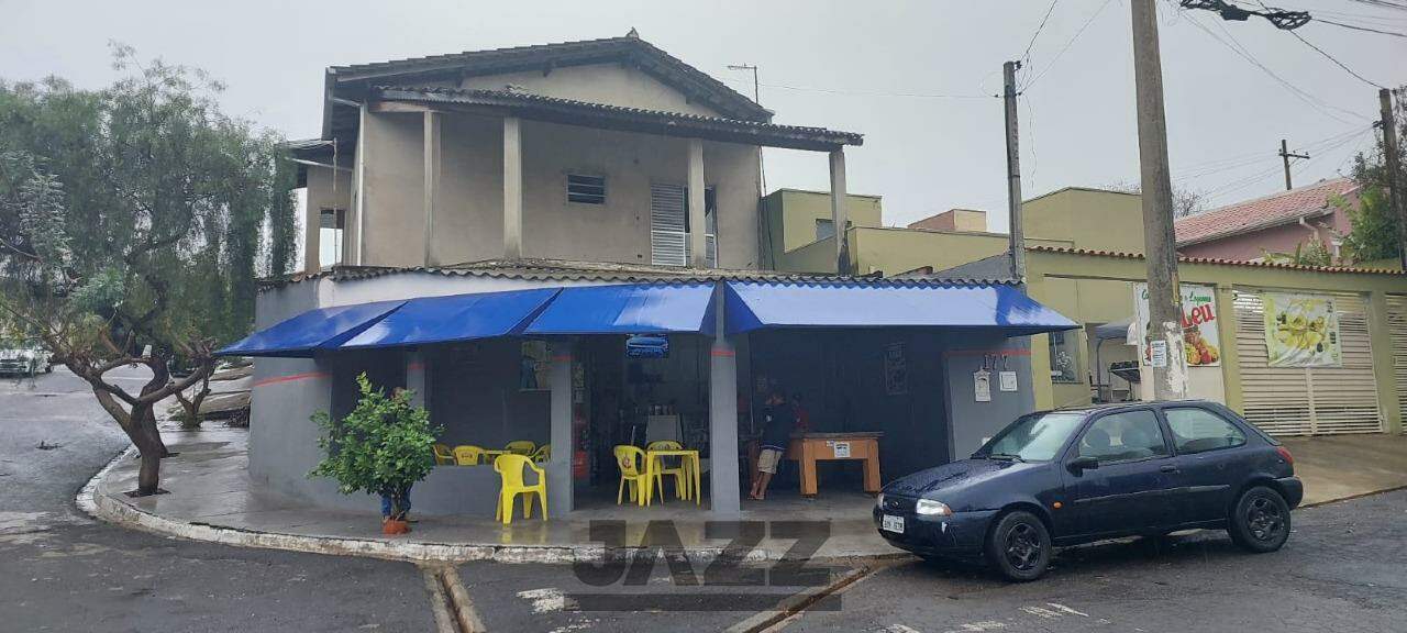 Casa à venda com 2 quartos, 193m² - Foto 2