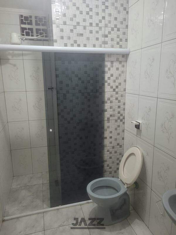 Casa à venda com 3 quartos, 200m² - Foto 3