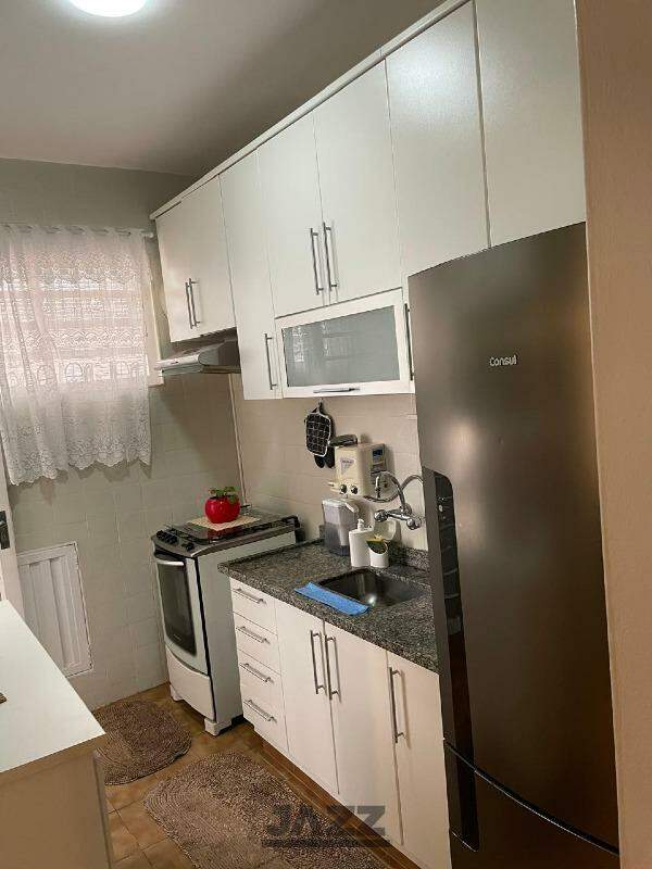 Apartamento à venda com 2 quartos, 87m² - Foto 7