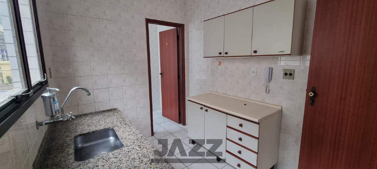 Apartamento à venda com 1 quarto, 42m² - Foto 18