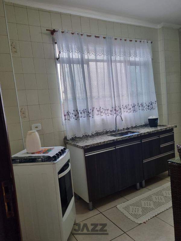 Apartamento à venda com 2 quartos, 72m² - Foto 10