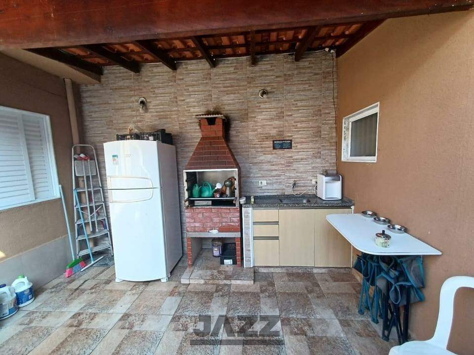 Casa à venda com 3 quartos, 97m² - Foto 5