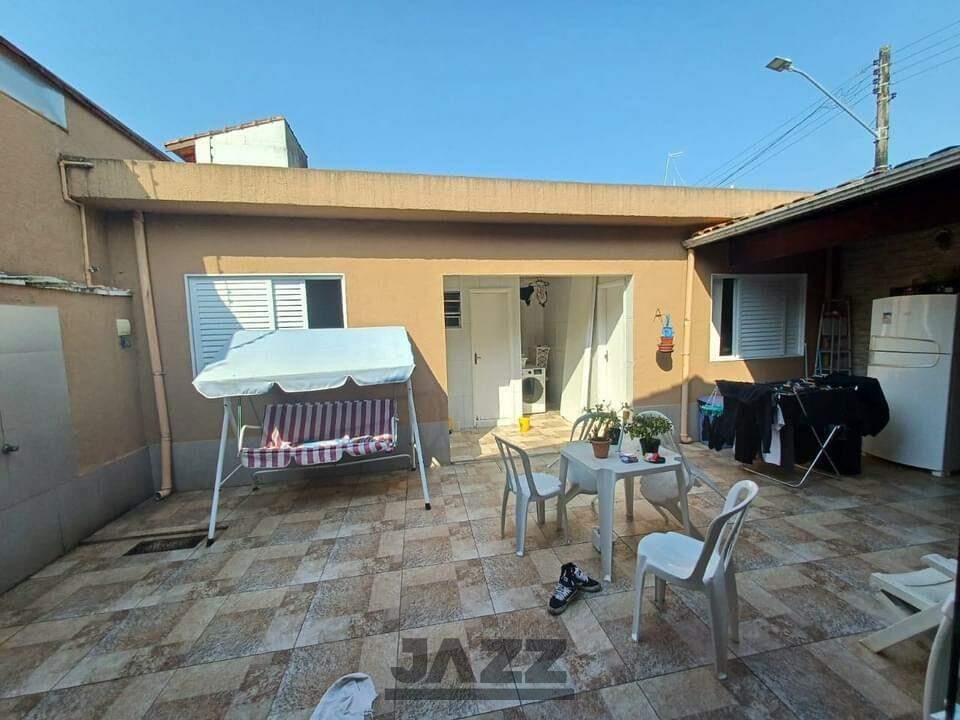 Casa à venda com 3 quartos, 97m² - Foto 7