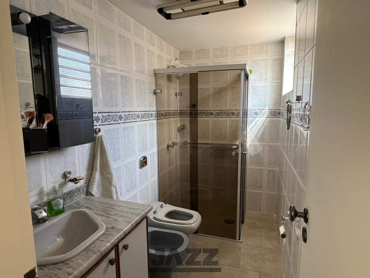 Casa de Condomínio à venda com 4 quartos, 400m² - Foto 33