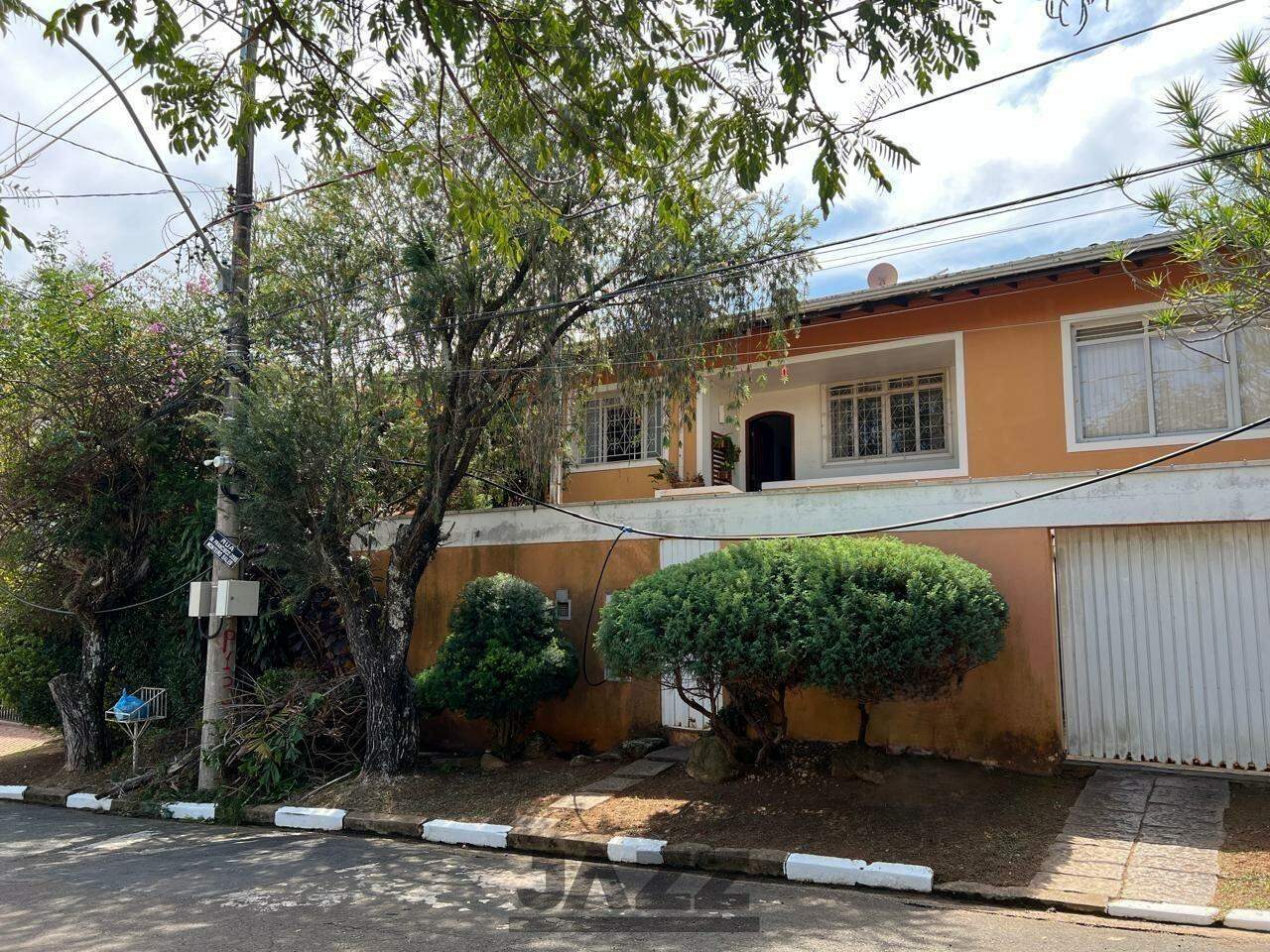 Casa de Condomínio à venda com 4 quartos, 400m² - Foto 2