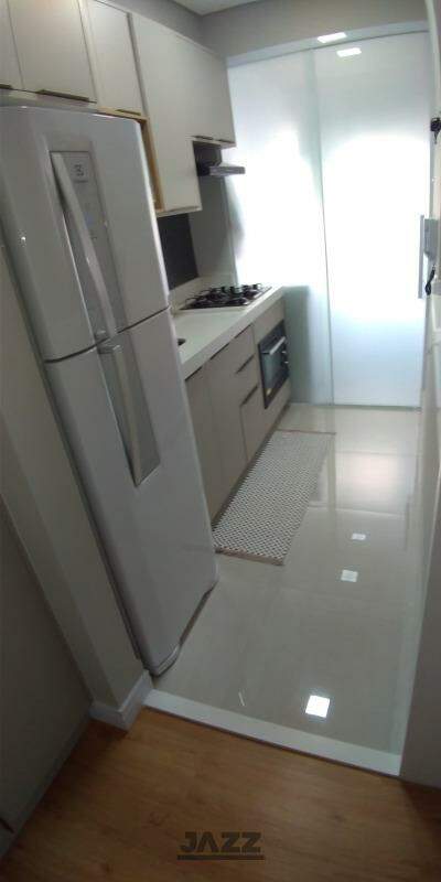 Apartamento à venda com 2 quartos, 48m² - Foto 3