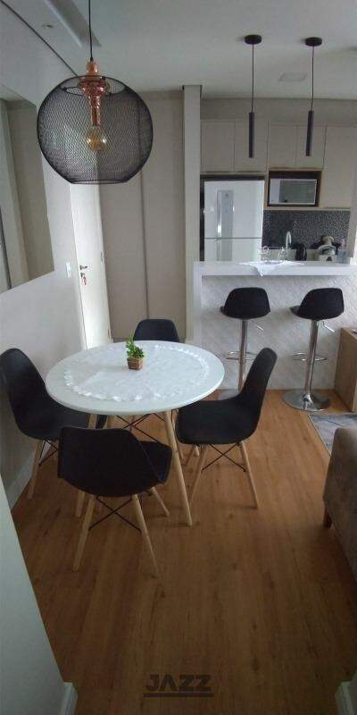 Apartamento à venda com 2 quartos, 48m² - Foto 2