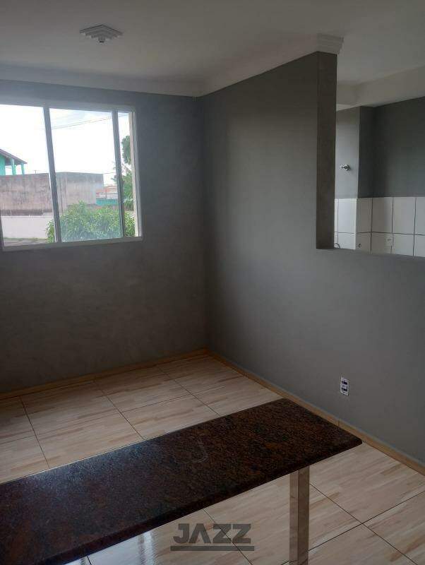 Apartamento à venda com 2 quartos, 45m² - Foto 2