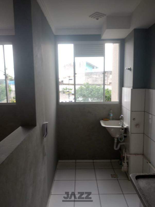 Apartamento à venda com 2 quartos, 45m² - Foto 8