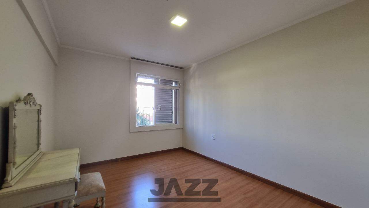 Apartamento para alugar com 3 quartos, 180m² - Foto 20