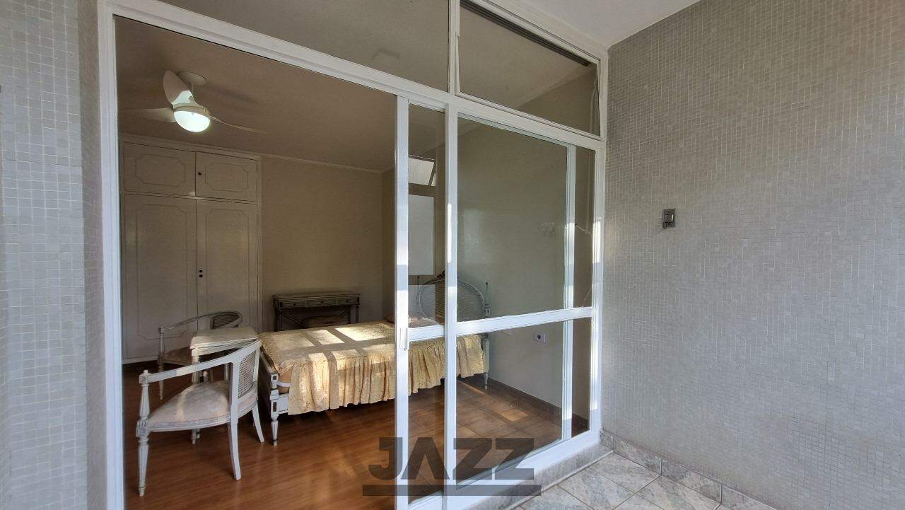 Apartamento para alugar com 3 quartos, 180m² - Foto 11