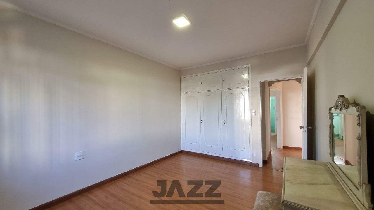 Apartamento para alugar com 3 quartos, 180m² - Foto 21