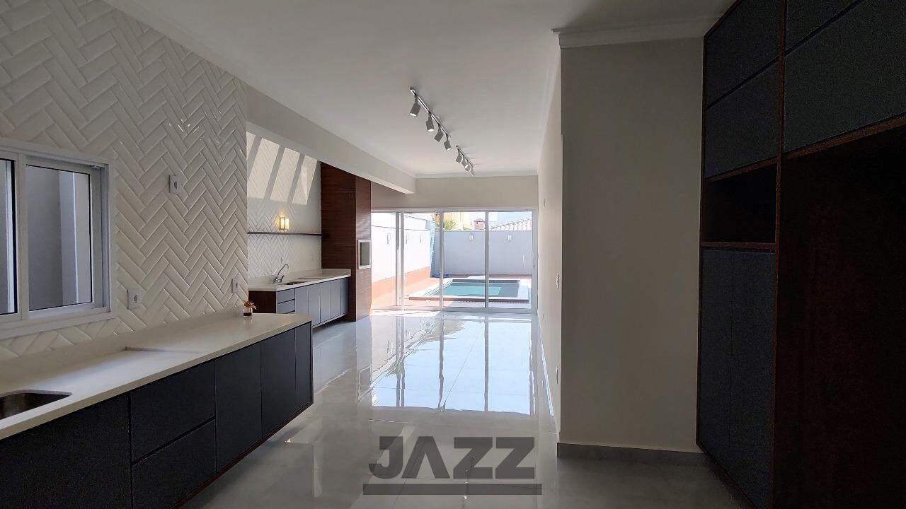 Casa de Condomínio à venda com 3 quartos, 260m² - Foto 1