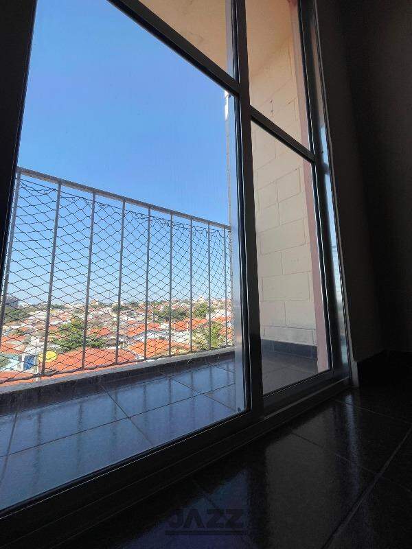 Apartamento à venda com 2 quartos, 57m² - Foto 1