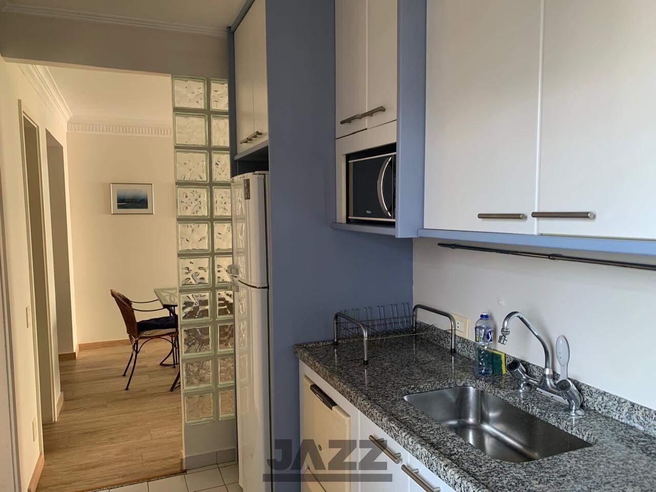 Apartamento para alugar com 1 quarto, 70m² - Foto 2