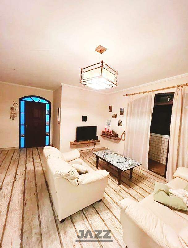 Casa de Condomínio à venda com 3 quartos, 140m² - Foto 2