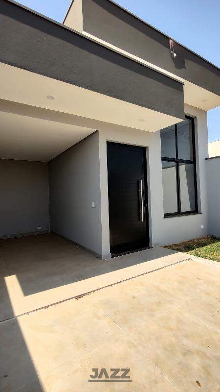 Casa à venda com 2 quartos, 103m² - Foto 2