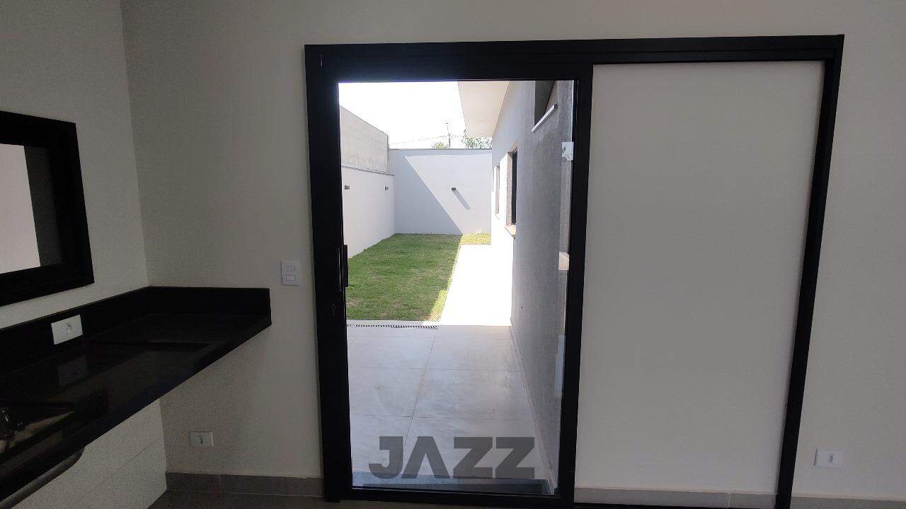 Casa à venda com 2 quartos, 103m² - Foto 11