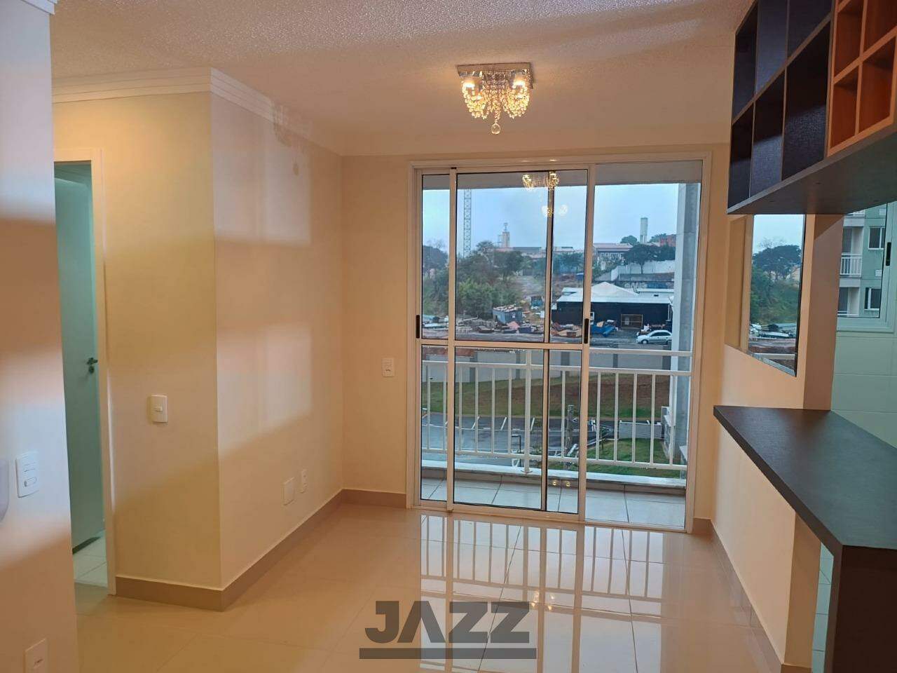 Apartamento à venda com 2 quartos, 44m² - Foto 1