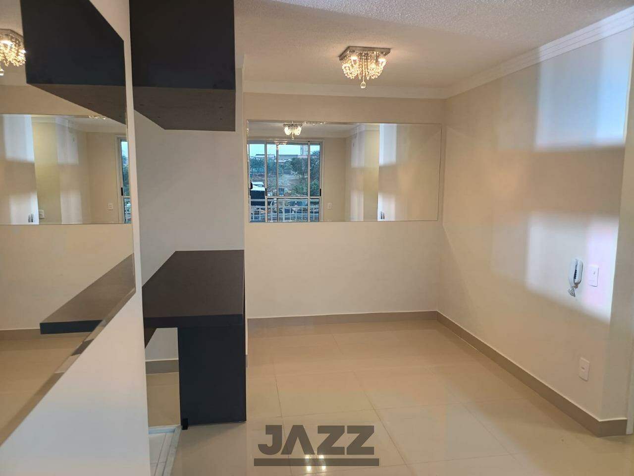 Apartamento à venda com 2 quartos, 44m² - Foto 2