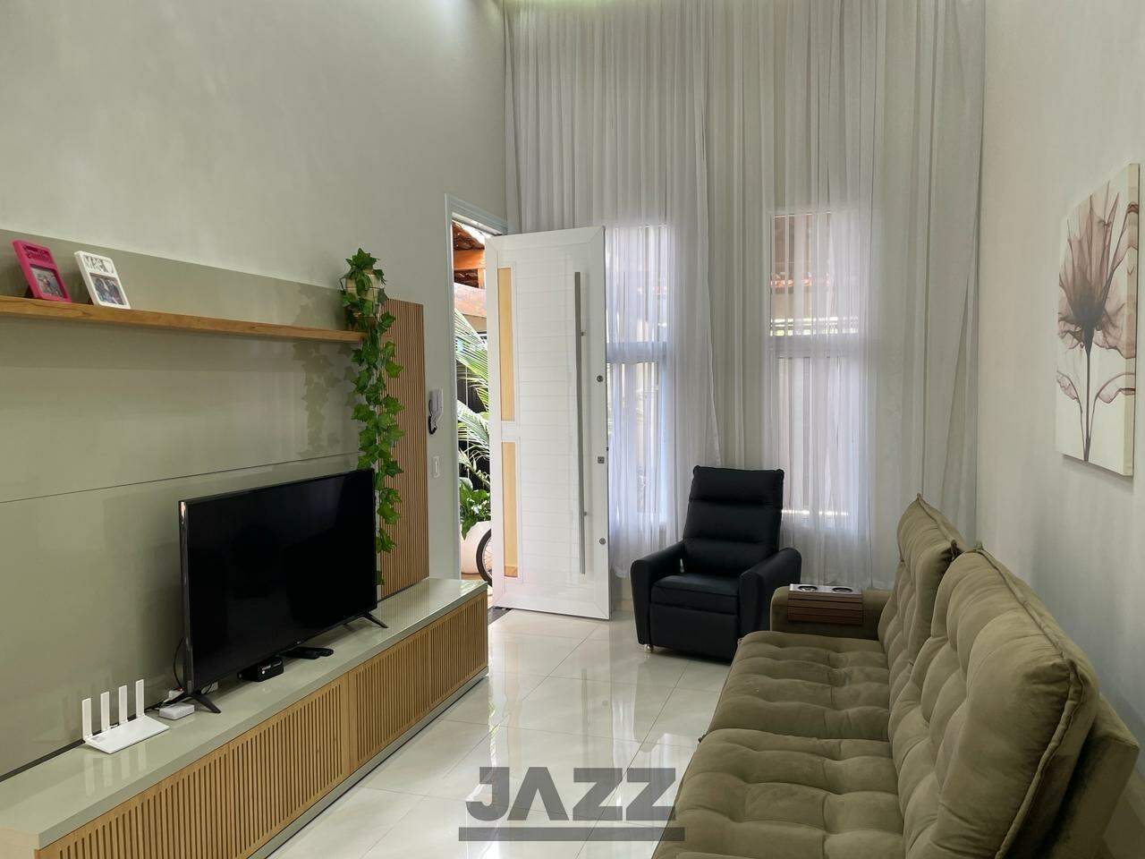 Casa à venda com 3 quartos, 169m² - Foto 3