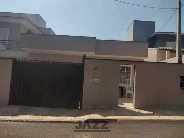 Casa para alugar com 3 quartos, 130m² - Foto 1