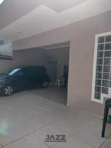 Casa para alugar com 3 quartos, 130m² - Foto 3