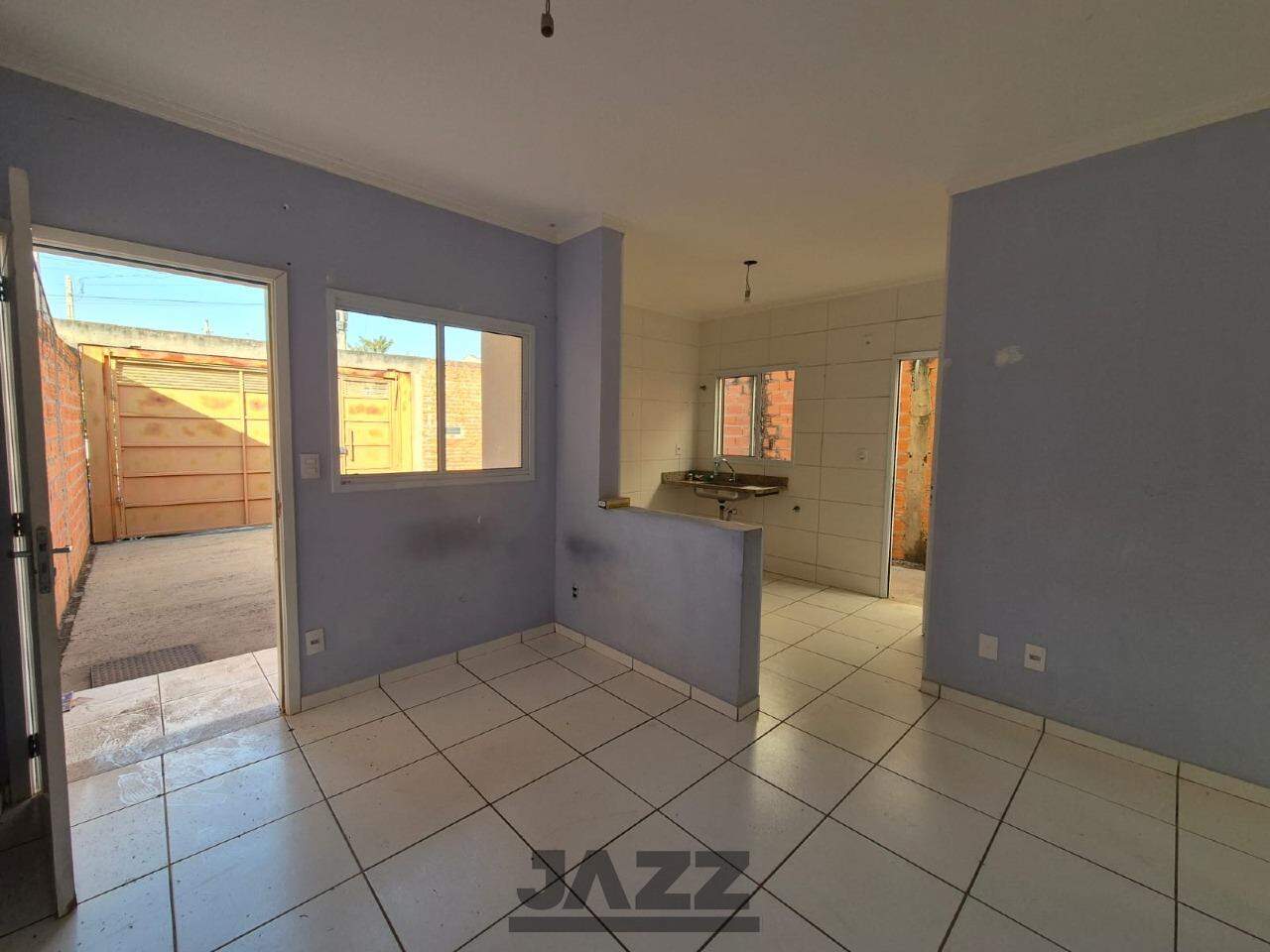 Casa à venda com 2 quartos, 52m² - Foto 2