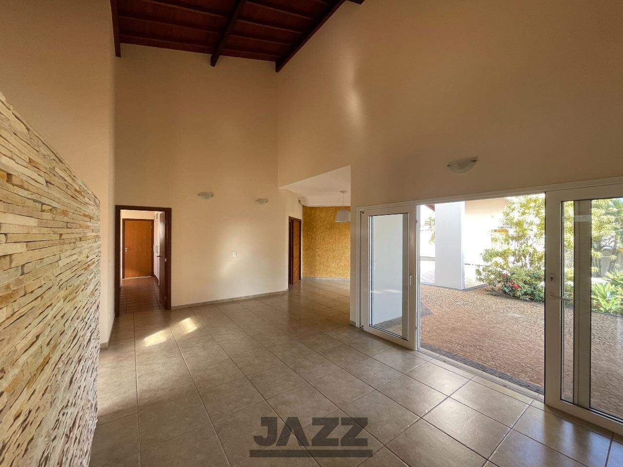 Casa de Condomínio para alugar com 3 quartos, 319m² - Foto 12