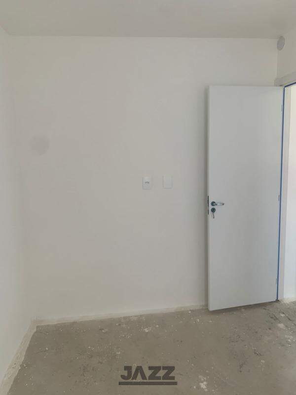 Apartamento à venda com 2 quartos, 60m² - Foto 6