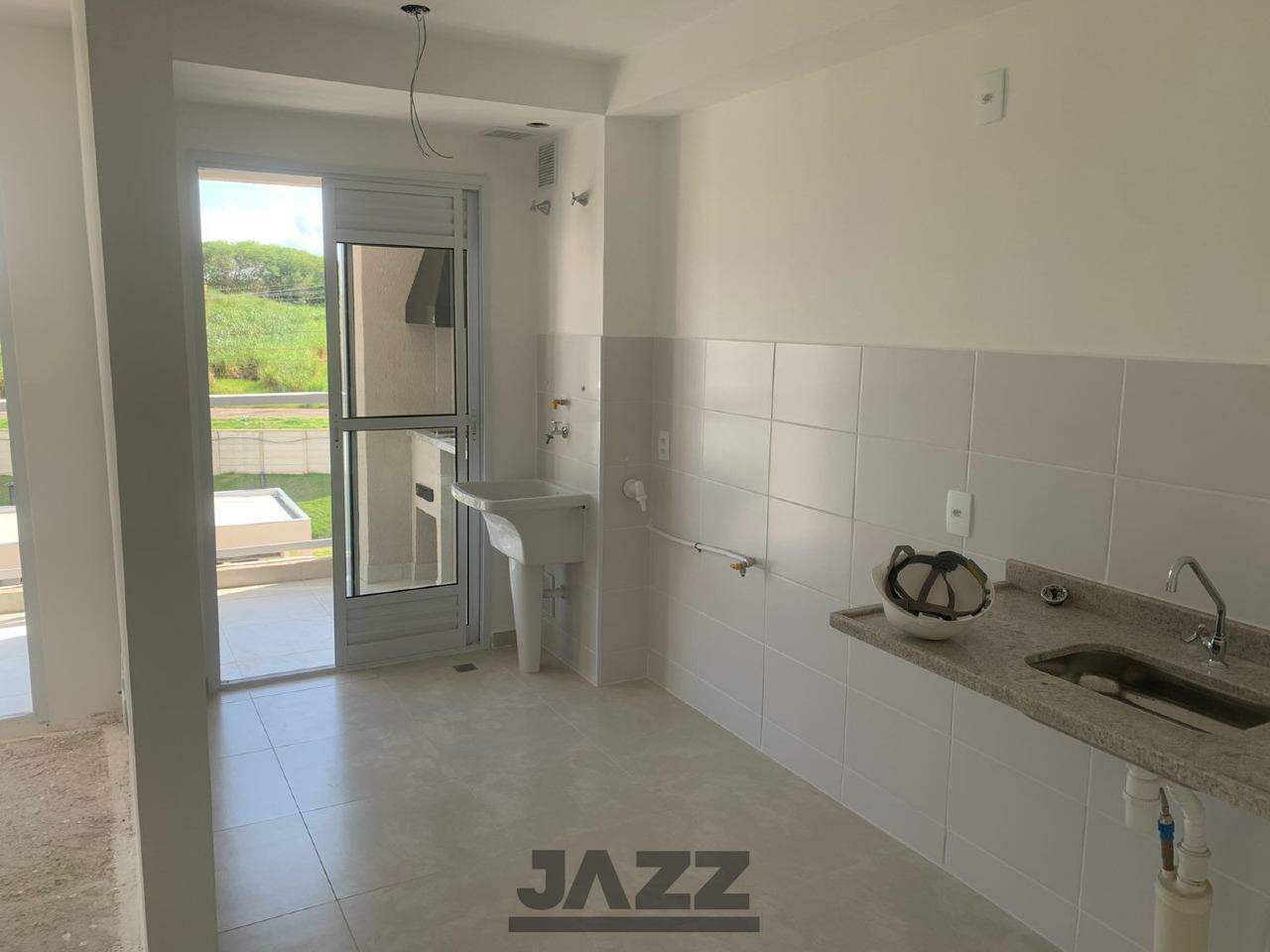 Apartamento à venda com 2 quartos, 60m² - Foto 2