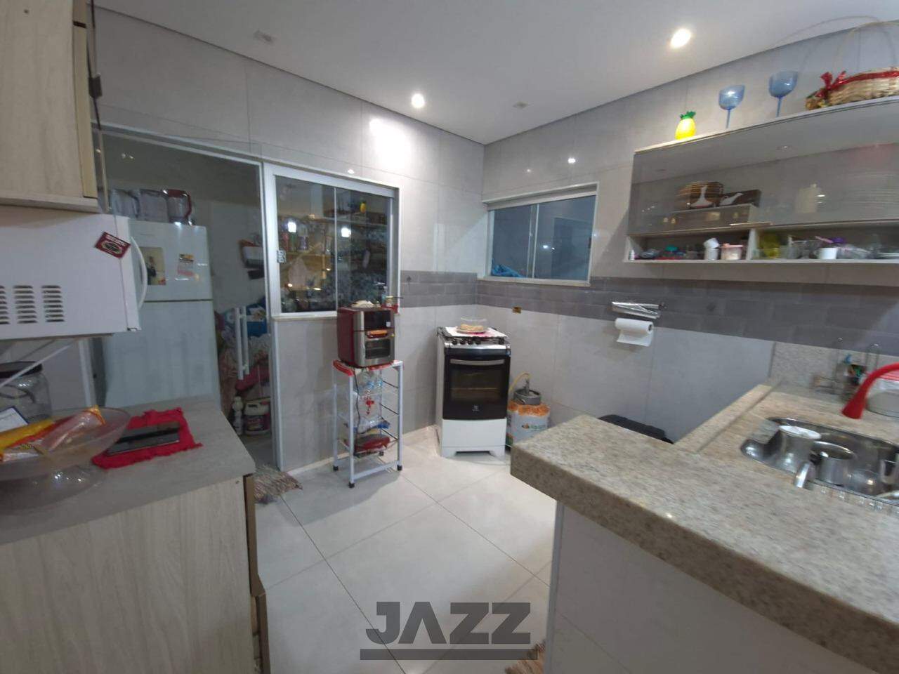 Casa à venda com 3 quartos, 130m² - Foto 9