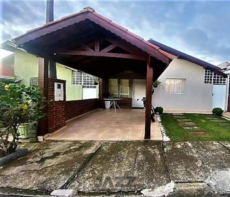 Casa de Condomínio à venda com 3 quartos, 115m² - Foto 1