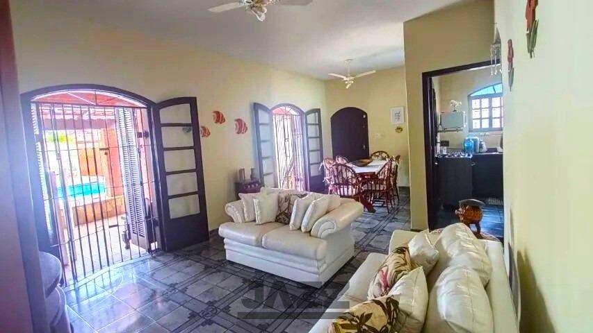 Casa à venda com 4 quartos, 402m² - Foto 3