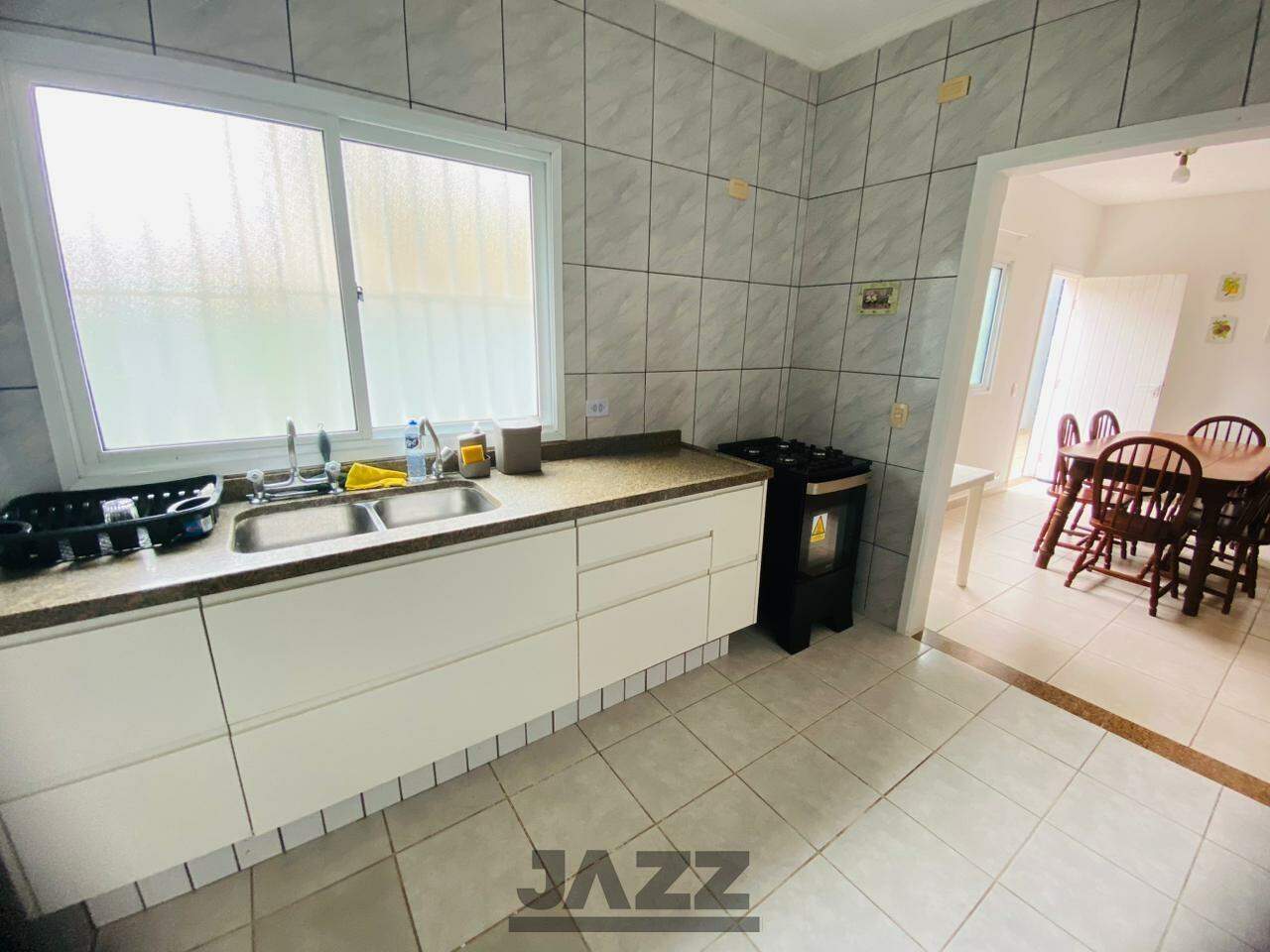 Casa à venda com 3 quartos, 170m² - Foto 14