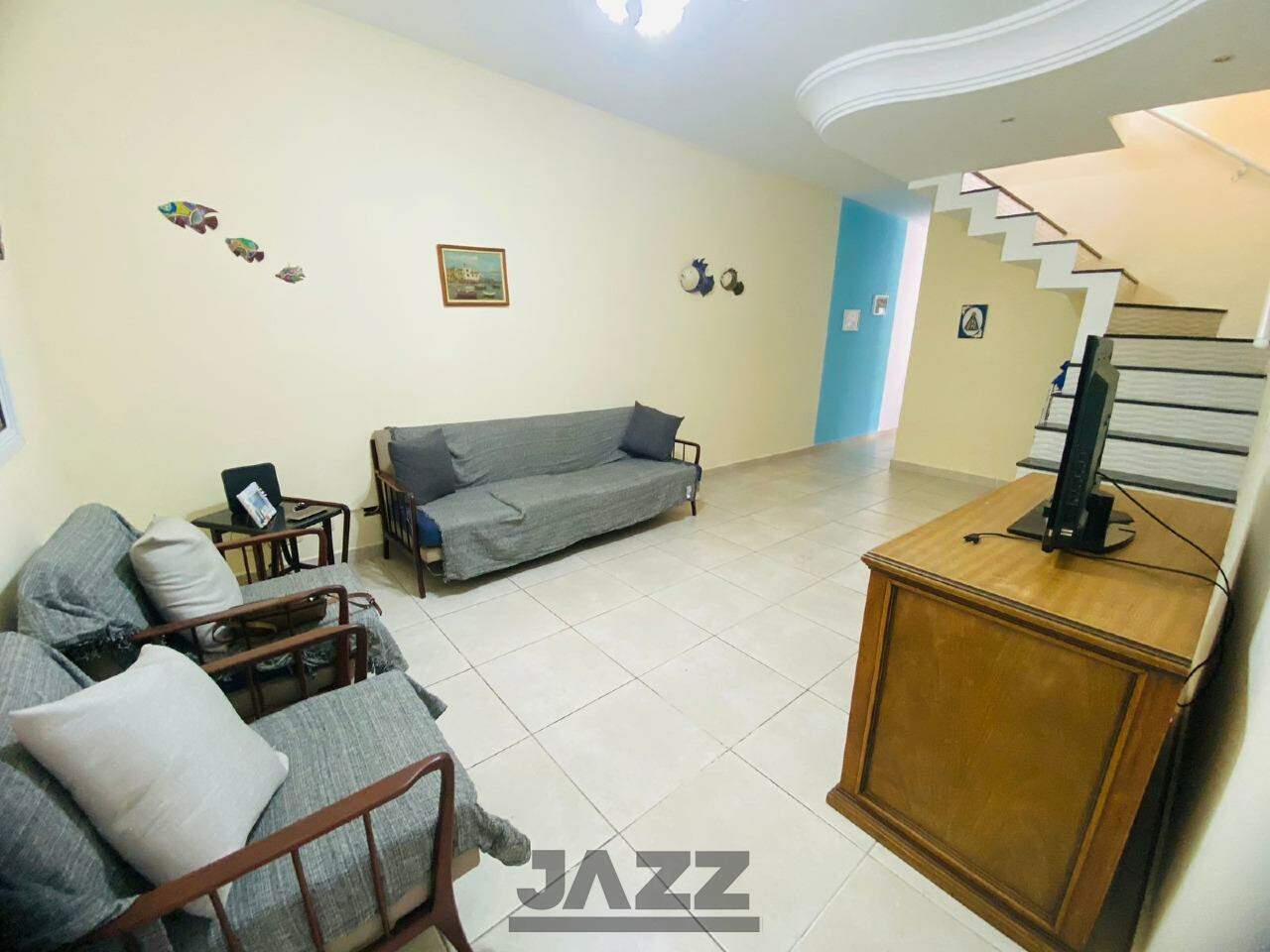 Casa à venda com 3 quartos, 170m² - Foto 2