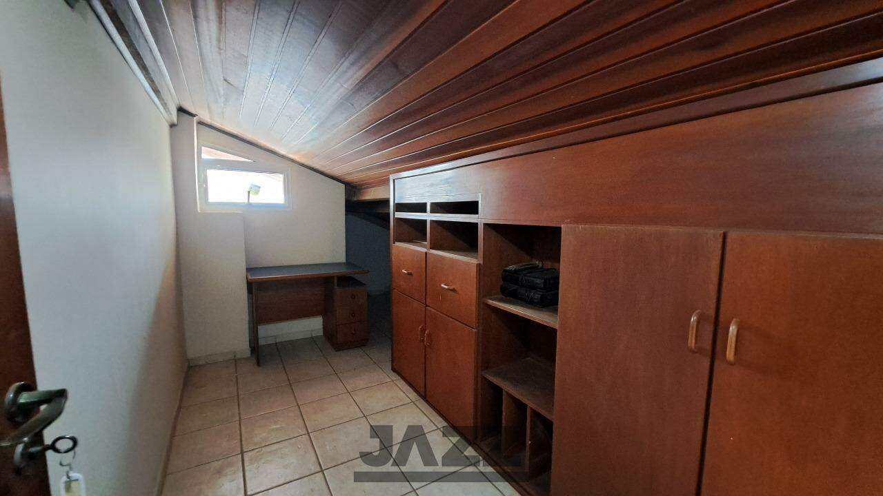 Casa de Condomínio para alugar com 3 quartos, 325m² - Foto 31