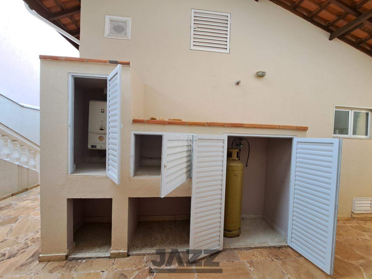 Casa de Condomínio para alugar com 3 quartos, 325m² - Foto 38